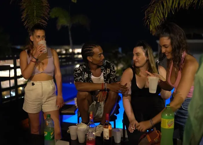 Maui 2*